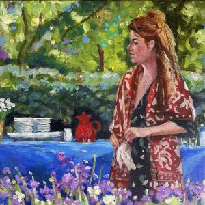In de bloemrijke tuin is een schilderij van een vrouw in de tuin geschilderd door Annemarie de Groot